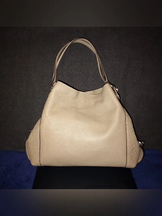 EUC Coach Edie Shoulder bag 31 With Tea Rose Tooling - Picture 2 of 12